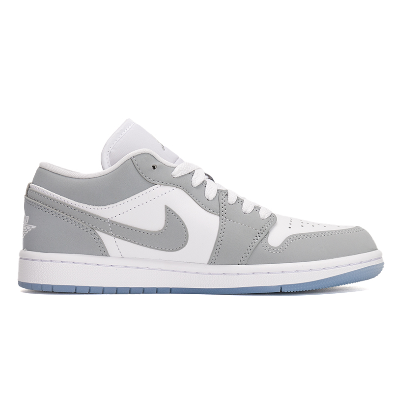 รองเท้าบาสเก็ตบอลสำหรับฝึกซ้อม - Women'S Shoes Nike Jordan บทวิจารณ์และราคา