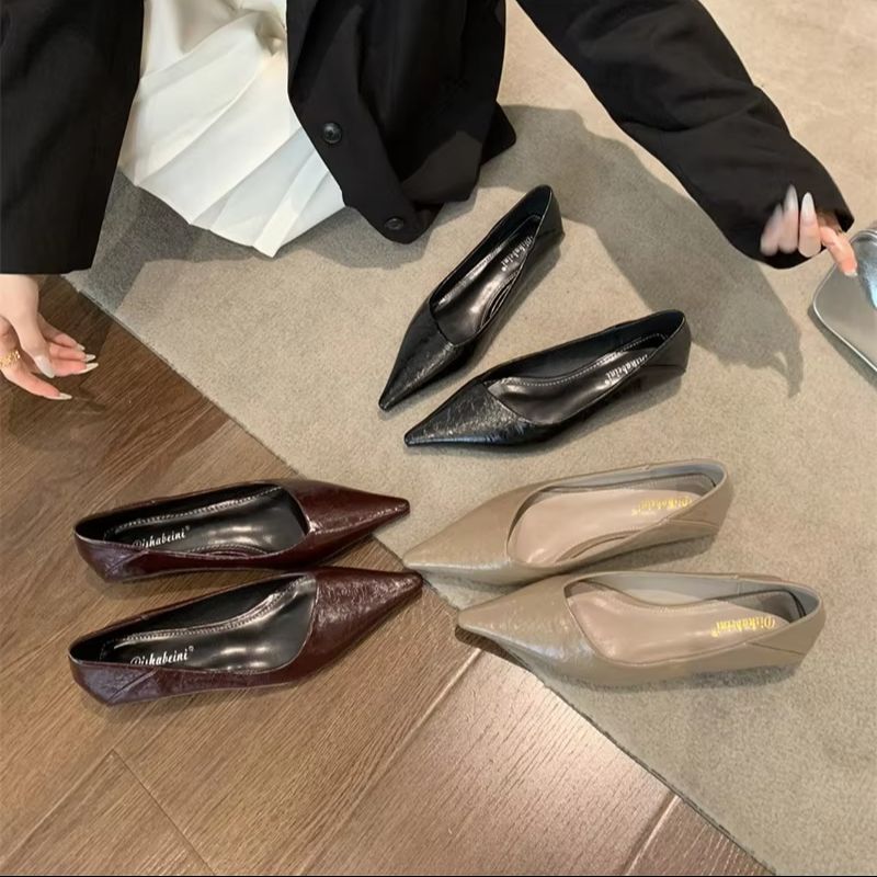 รองเท้าส้นเตี้ยหัวแหลมสำหรับผู - Women'S Shoes For Work บทวิจารณ์และราคา